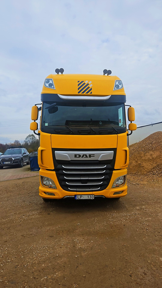 DAF XF 430 FTS - Vetopöytäauto: kuva DAF XF 430 FTS - Vetopöytäauto DAF XF 430 FTS - Vetopöytäauto: kuva DAF XF 430 FTS - Vetopöytäauto