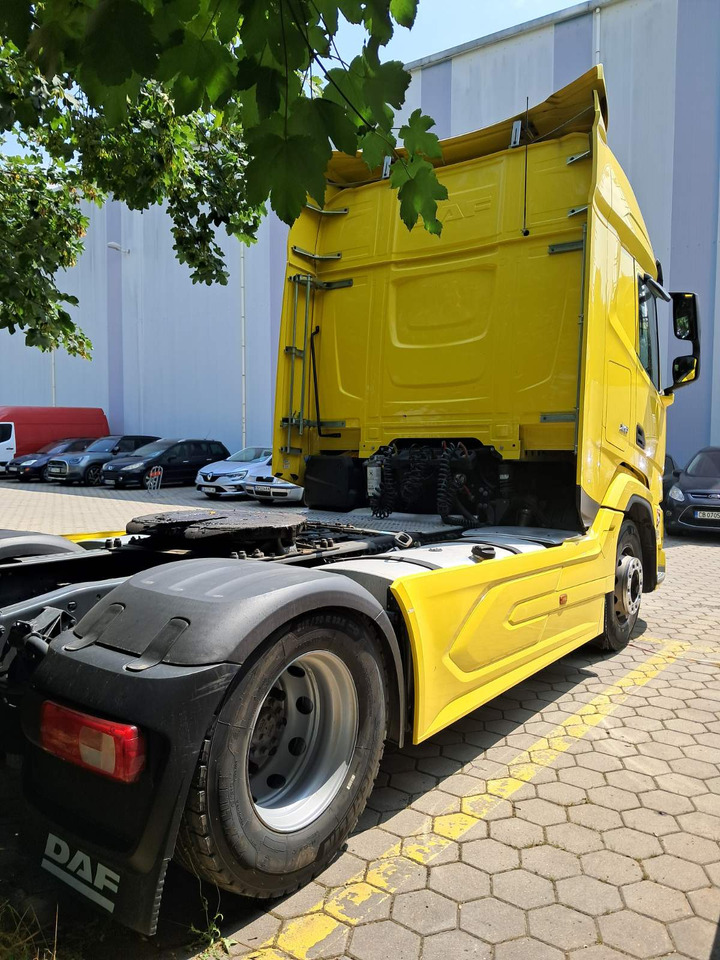 DAF XF 430FT NGD - Vetopöytäauto: kuva DAF XF 430FT NGD - Vetopöytäauto DAF XF 430FT NGD - Vetopöytäauto: kuva DAF XF 430FT NGD - Vetopöytäauto