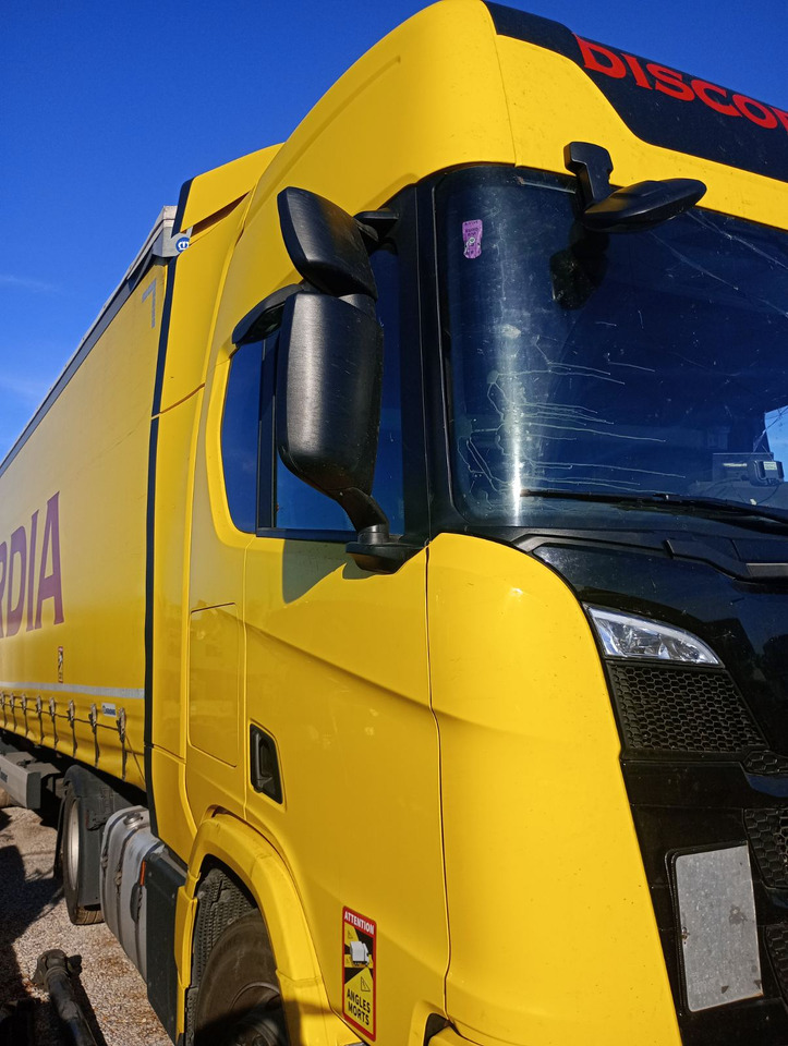 SCANIA R460 SUPER, Location: Villareal, Spain - Vetopöytäauto: kuva SCANIA R460 SUPER, Location: Villareal, Spain - Vetopöytäauto SCANIA R460 SUPER, Location: Villareal, Spain - Vetopöytäauto: kuva SCANIA R460 SUPER, Location: Villareal, Spain - Vetopöytäauto