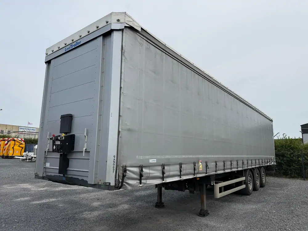 LeciTrailer Tautliner 3E20 Tautliner 3E20*1er essieu relevable*essieux SAF - Pressukapellipuoliperävaunu: kuva LeciTrailer Tautliner 3E20 Tautliner 3E20*1er essieu relevable*essieux SAF - Pressukapellipuoliperävaunu LeciTrailer Tautliner 3E20 Tautliner 3E20*1er essieu relevable*essieux SAF - Pressukapellipuoliperävaunu: kuva LeciTrailer Tautliner 3E20 Tautliner 3E20*1er essieu relevable*essieux SAF - Pressukapellipuoliperävaunu