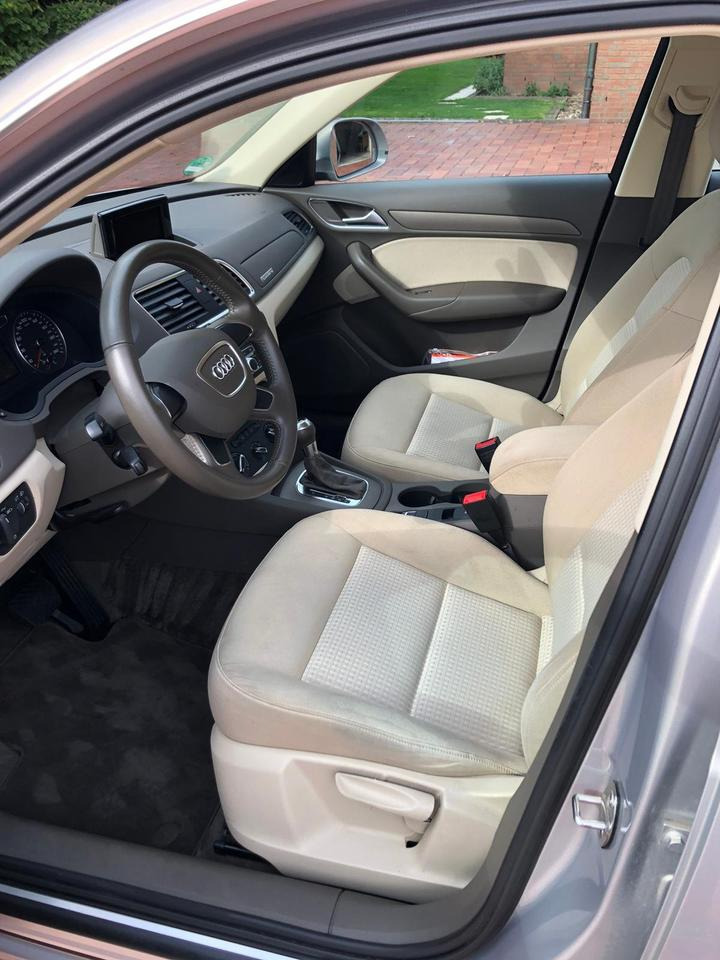 Audi Q3 TFSI + quattro + Autom. + ANK. + TÜV - Henkilöauto: kuva Audi Q3 TFSI + quattro + Autom. + ANK. + TÜV - Henkilöauto Audi Q3 TFSI + quattro + Autom. + ANK. + TÜV - Henkilöauto: kuva Audi Q3 TFSI + quattro + Autom. + ANK. + TÜV - Henkilöauto