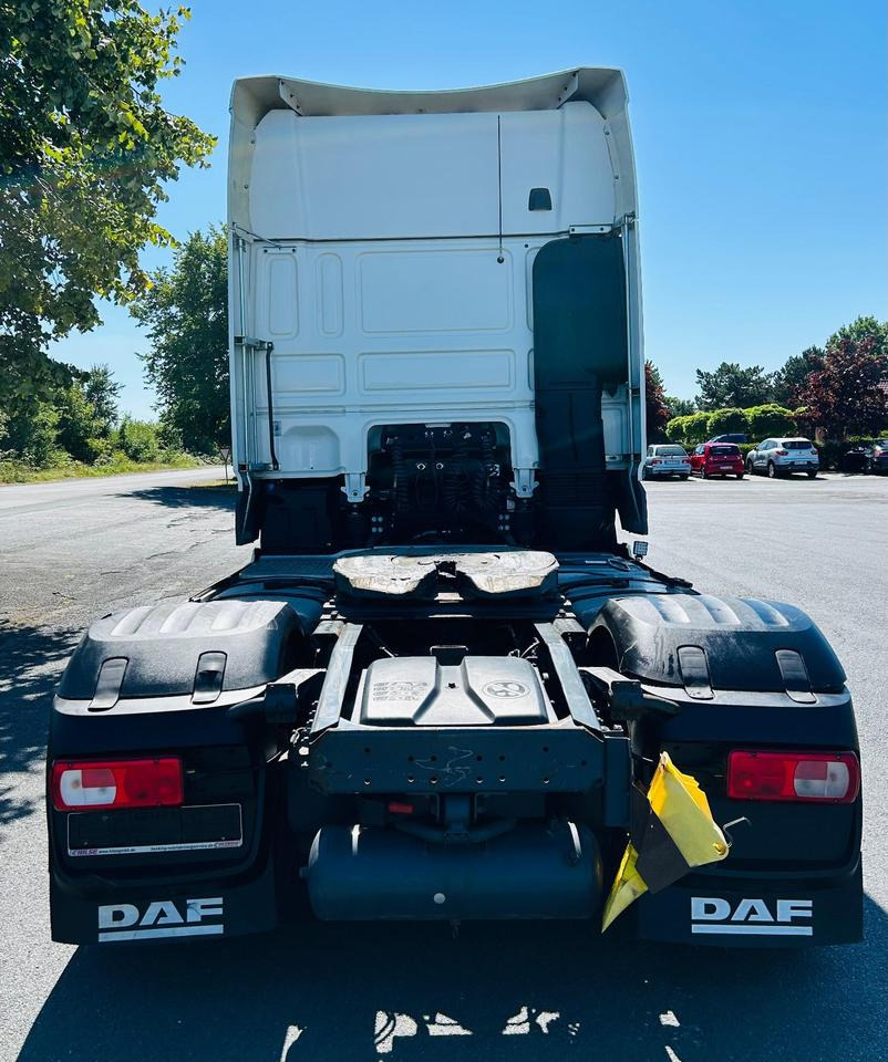 DAF DAF XF 510 + Euro 6 + Super SC + Standklima + 2 Tanks - Vetopöytäauto: kuva DAF DAF XF 510 + Euro 6 + Super SC + Standklima + 2 Tanks - Vetopöytäauto DAF DAF XF 510 + Euro 6 + Super SC + Standklima + 2 Tanks - Vetopöytäauto: kuva DAF DAF XF 510 + Euro 6 + Super SC + Standklima + 2 Tanks - Vetopöytäauto