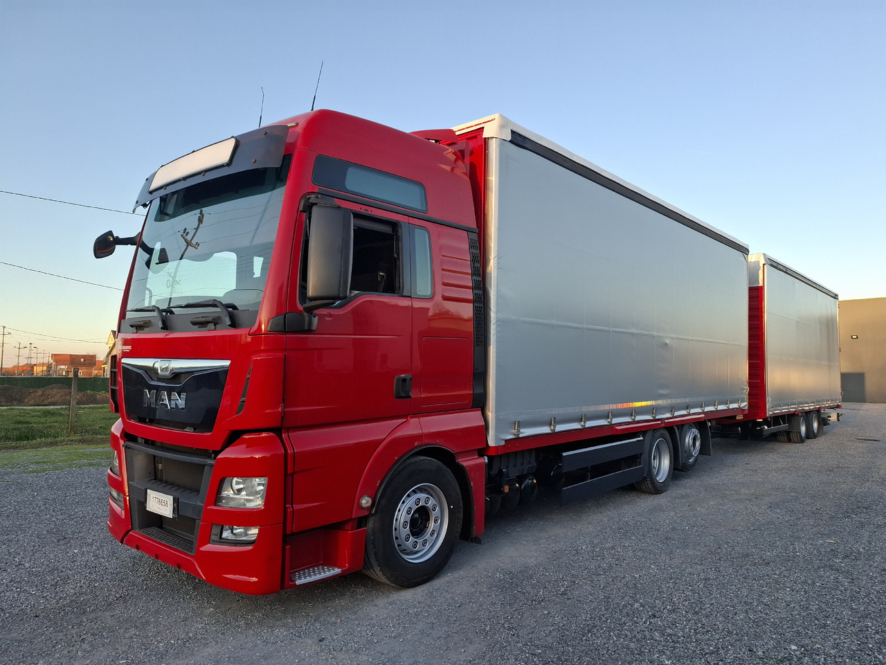 MAN TGX 26.440 E6 + SCHMITZ - Pressukapelli kuorma-auto: kuva MAN TGX 26.440 E6 + SCHMITZ - Pressukapelli kuorma-auto MAN TGX 26.440 E6 + SCHMITZ - Pressukapelli kuorma-auto: kuva MAN TGX 26.440 E6 + SCHMITZ - Pressukapelli kuorma-auto