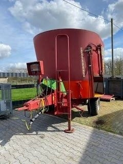 Strautmann Vertimix 1250 - Seosrehuvaunu: kuva Strautmann Vertimix 1250 - Seosrehuvaunu Strautmann Vertimix 1250 - Seosrehuvaunu: kuva Strautmann Vertimix 1250 - Seosrehuvaunu