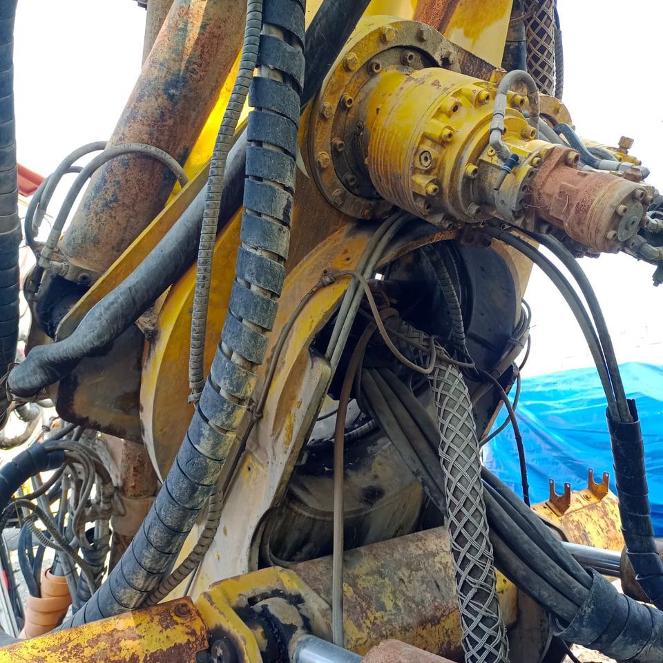 Atlas Copco SIMBA M4C DTH - Kaivostoiminta kone: kuva Atlas Copco SIMBA M4C DTH - Kaivostoiminta kone Atlas Copco SIMBA M4C DTH - Kaivostoiminta kone: kuva Atlas Copco SIMBA M4C DTH - Kaivostoiminta kone