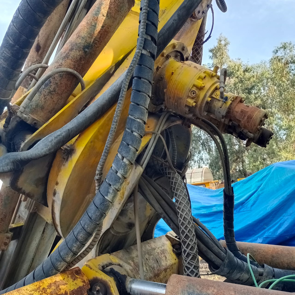 Atlas Copco SIMBA M4C DTH - Kaivostoiminta kone: kuva Atlas Copco SIMBA M4C DTH - Kaivostoiminta kone Atlas Copco SIMBA M4C DTH - Kaivostoiminta kone: kuva Atlas Copco SIMBA M4C DTH - Kaivostoiminta kone