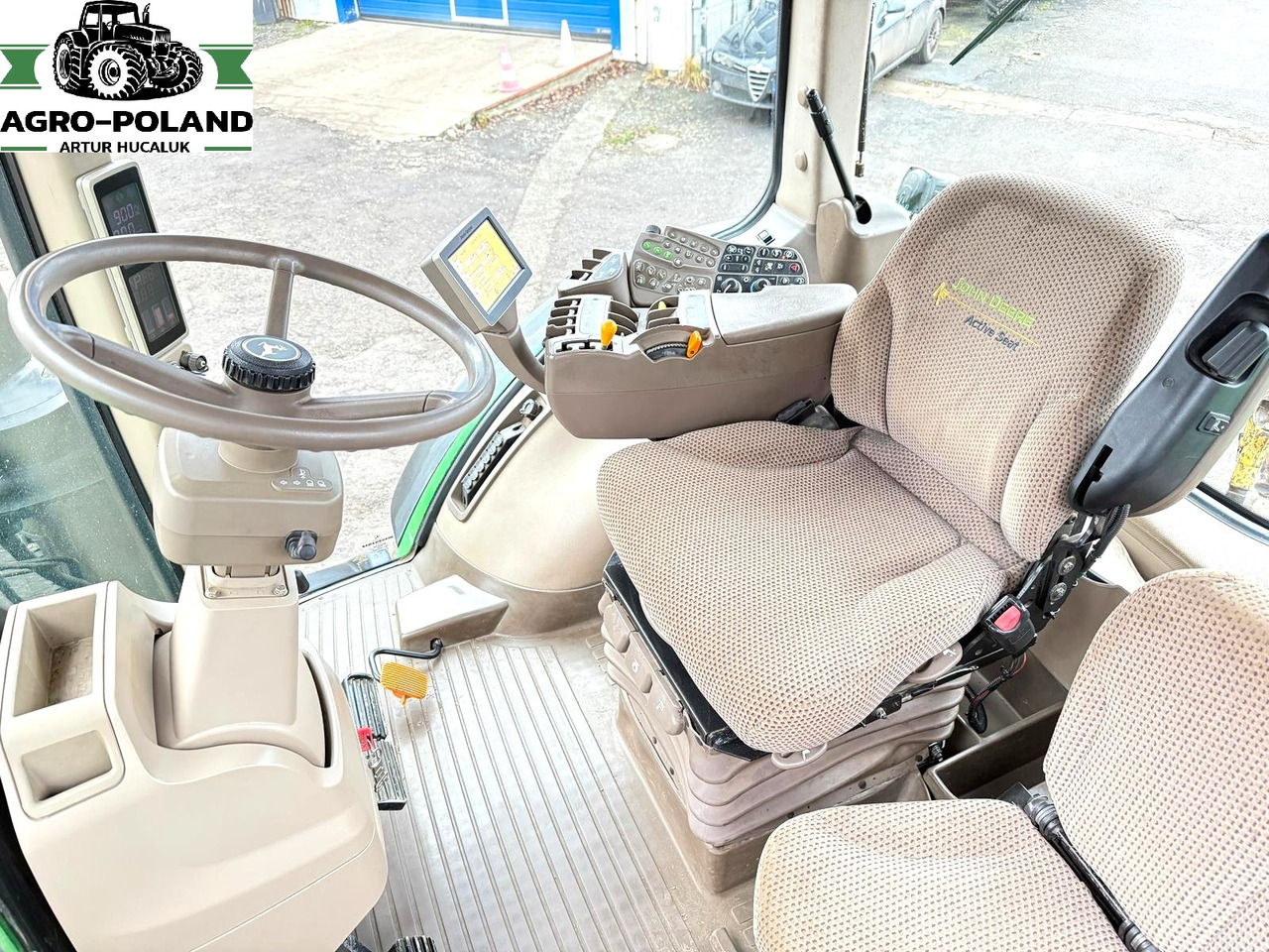 JOHN DEERE 8310 R - POWERSHIFT - 2012 ROK - GPS - AUTOTRAC - Traktori: kuva JOHN DEERE 8310 R - POWERSHIFT - 2012 ROK - GPS - AUTOTRAC - Traktori JOHN DEERE 8310 R - POWERSHIFT - 2012 ROK - GPS - AUTOTRAC - Traktori: kuva JOHN DEERE 8310 R - POWERSHIFT - 2012 ROK - GPS - AUTOTRAC - Traktori