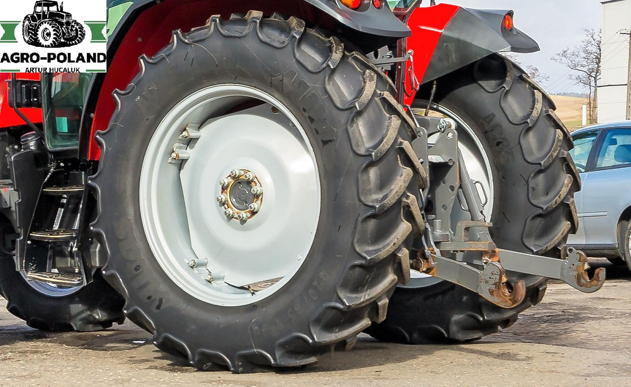 MASSEY FERGUSON 6713 - 2019 ROK - 2459 h - Traktori: kuva MASSEY FERGUSON 6713 - 2019 ROK - 2459 h - Traktori MASSEY FERGUSON 6713 - 2019 ROK - 2459 h - Traktori: kuva MASSEY FERGUSON 6713 - 2019 ROK - 2459 h - Traktori