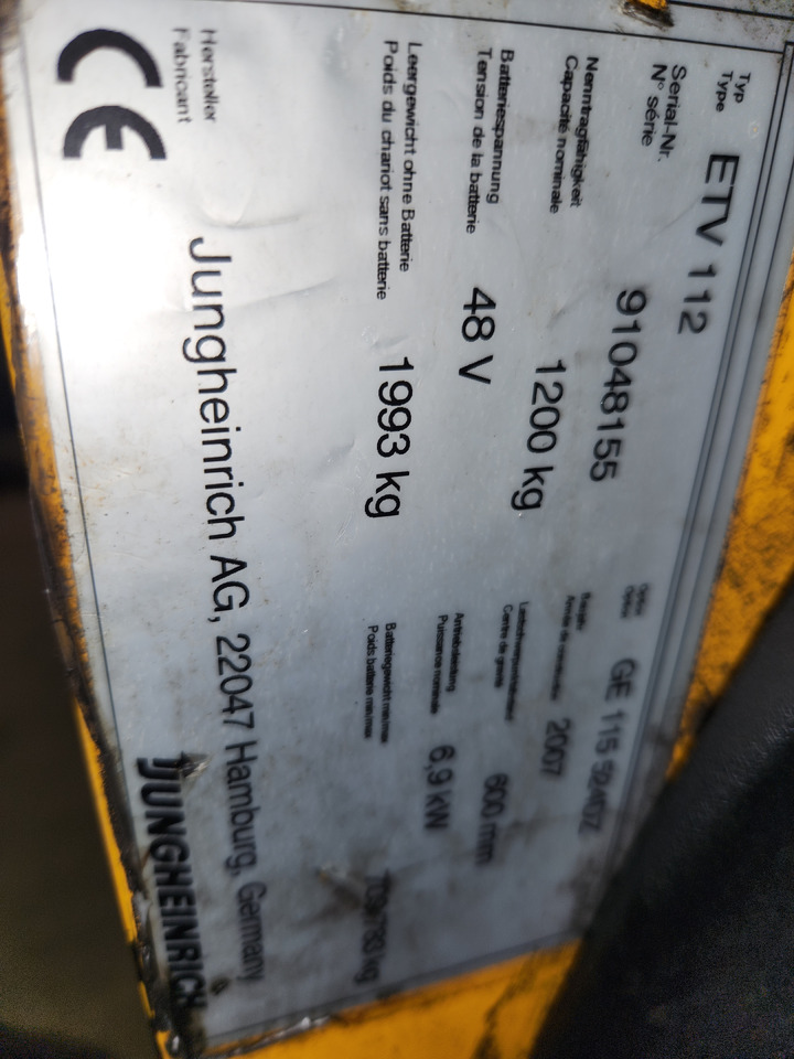 JUNGHEINRICH ETV112 - Työntömastotrukki: kuva JUNGHEINRICH ETV112 - Työntömastotrukki JUNGHEINRICH ETV112 - Työntömastotrukki: kuva JUNGHEINRICH ETV112 - Työntömastotrukki