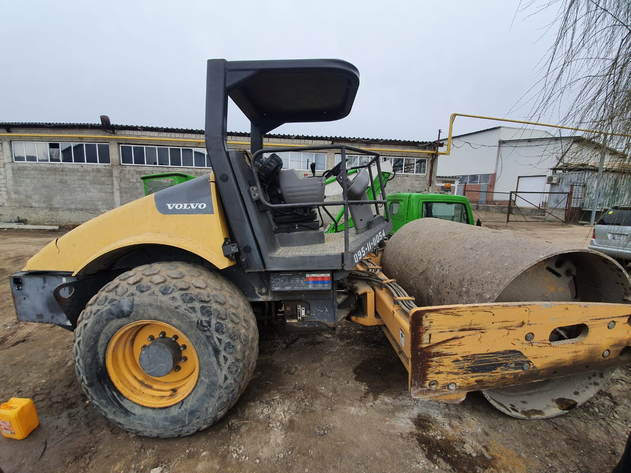 VOLVO SD100D - Tiivistyskone: kuva VOLVO SD100D - Tiivistyskone VOLVO SD100D - Tiivistyskone: kuva VOLVO SD100D - Tiivistyskone