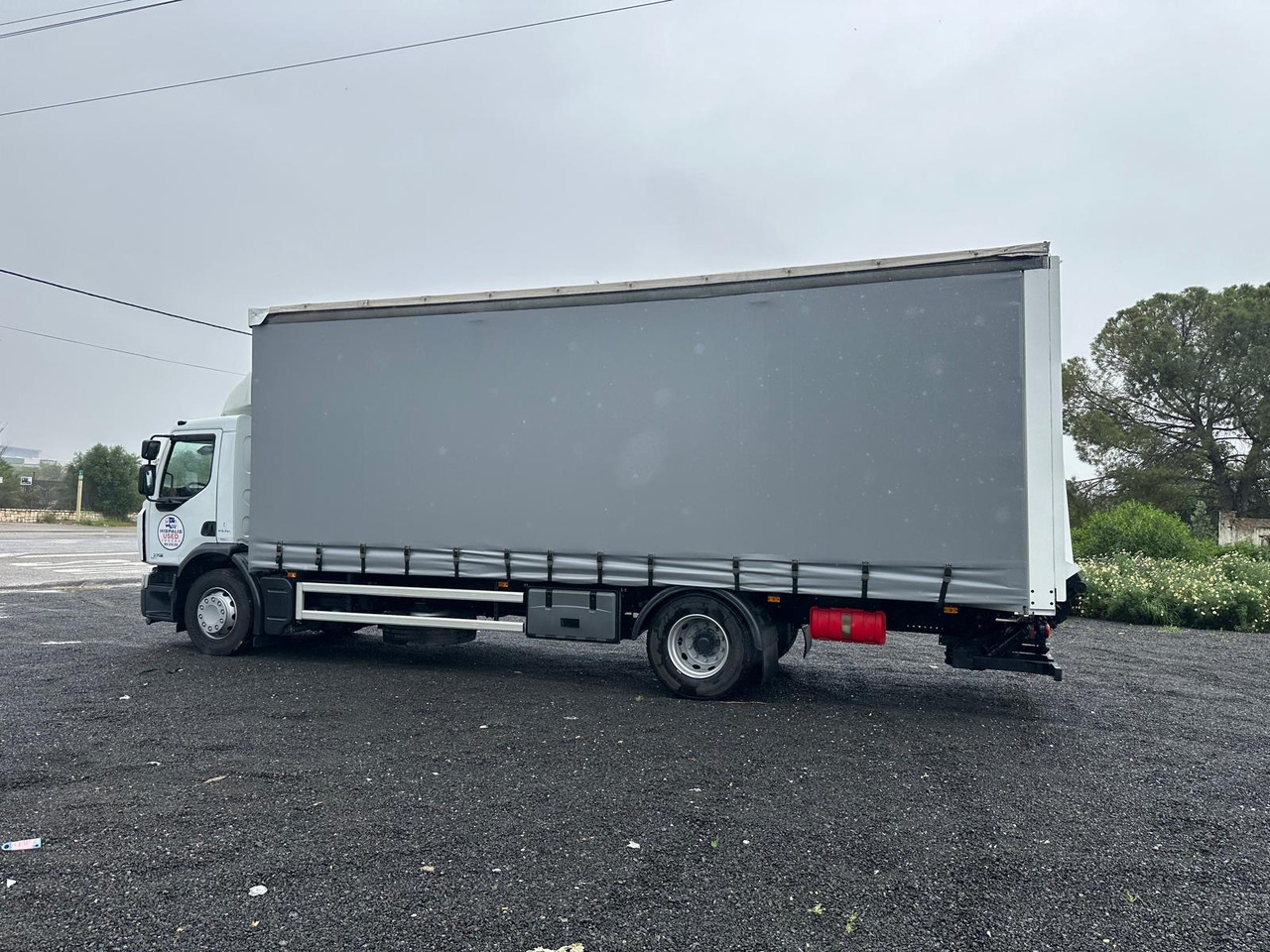 RENAULT PREMIUM 380 - Pressukapelli kuorma-auto: kuva RENAULT PREMIUM 380 - Pressukapelli kuorma-auto RENAULT PREMIUM 380 - Pressukapelli kuorma-auto: kuva RENAULT PREMIUM 380 - Pressukapelli kuorma-auto