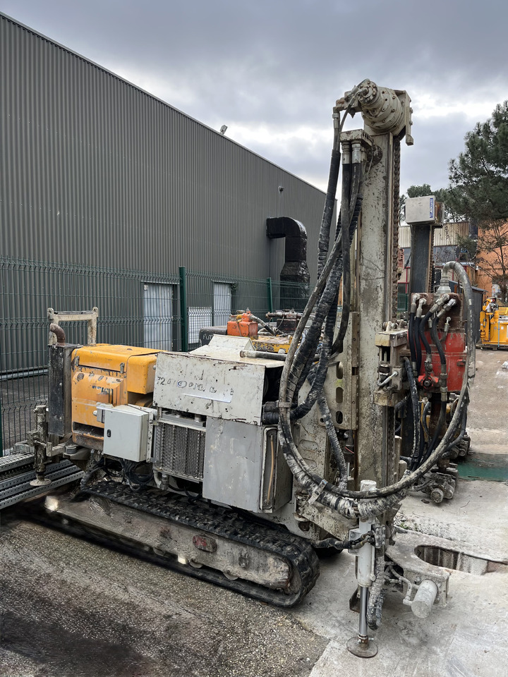 COMACCHIO MC 300 - Porakone: kuva COMACCHIO MC 300 - Porakone COMACCHIO MC 300 - Porakone: kuva COMACCHIO MC 300 - Porakone