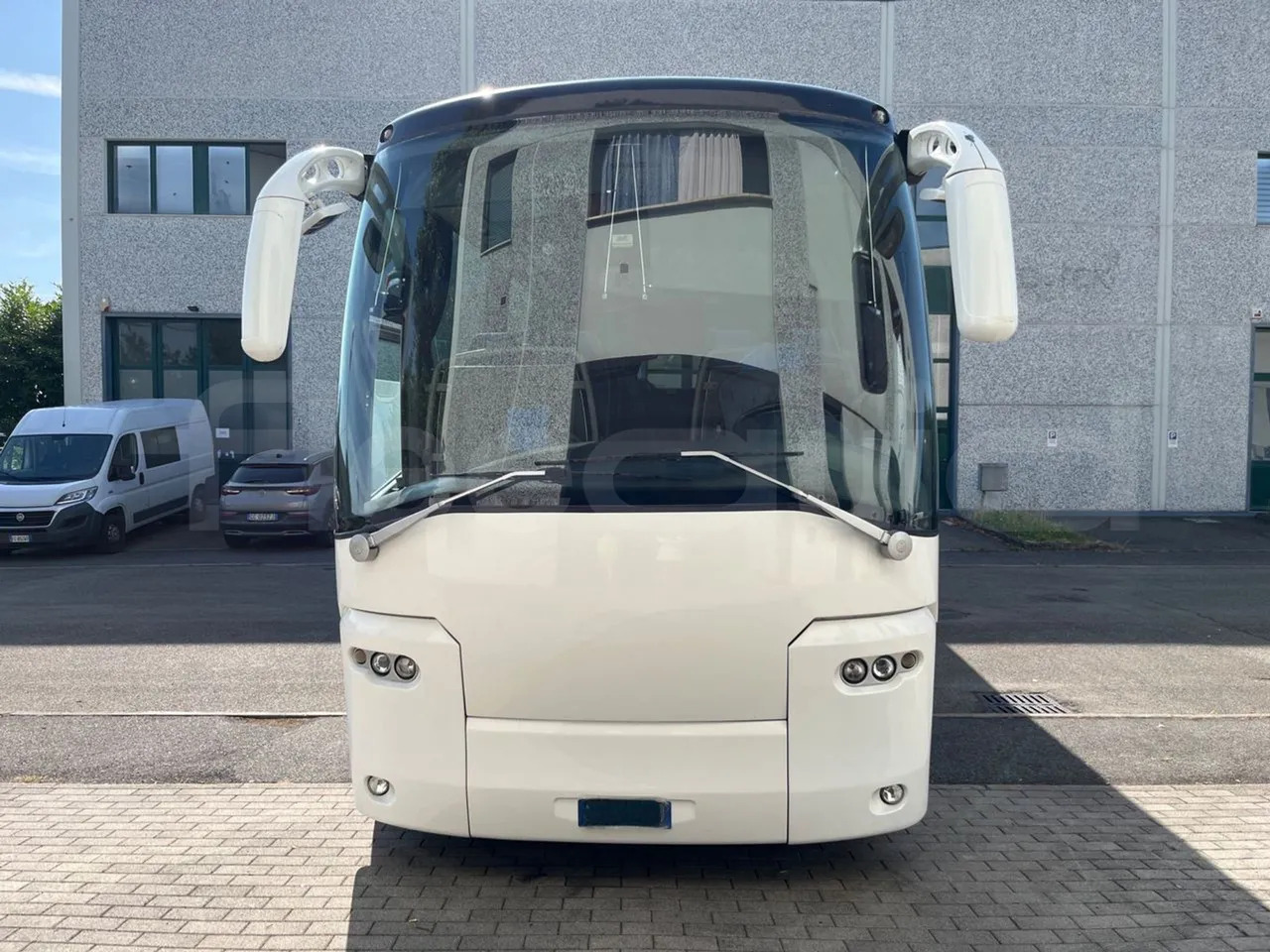 Bova B V Magiq - Turistibussi: kuva Bova B V Magiq - Turistibussi Bova B V Magiq - Turistibussi: kuva Bova B V Magiq - Turistibussi
