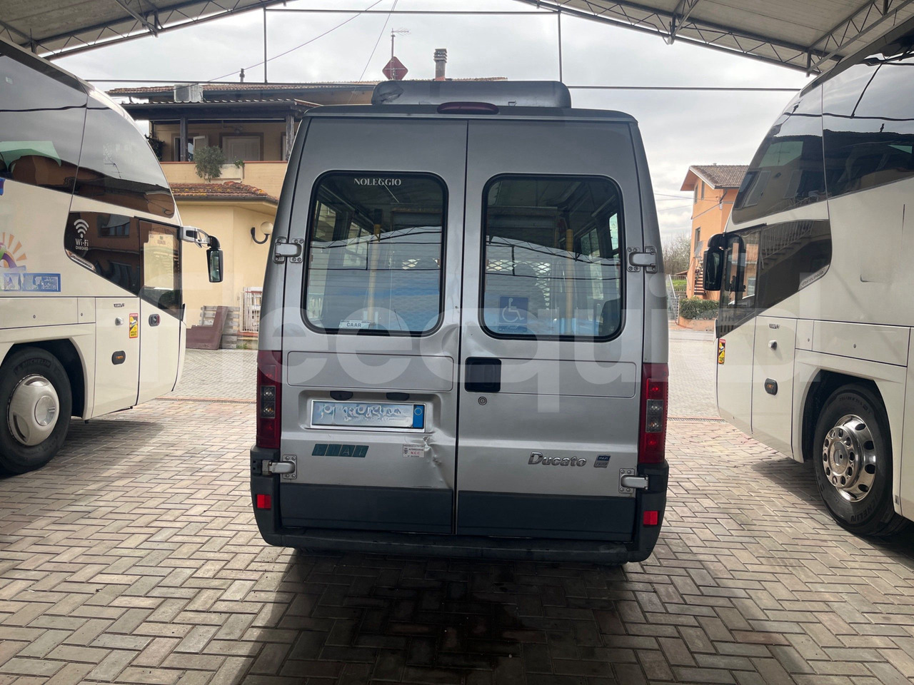 Fiat Ducato Maxi - Turistibussi: kuva Fiat Ducato Maxi - Turistibussi Fiat Ducato Maxi - Turistibussi: kuva Fiat Ducato Maxi - Turistibussi