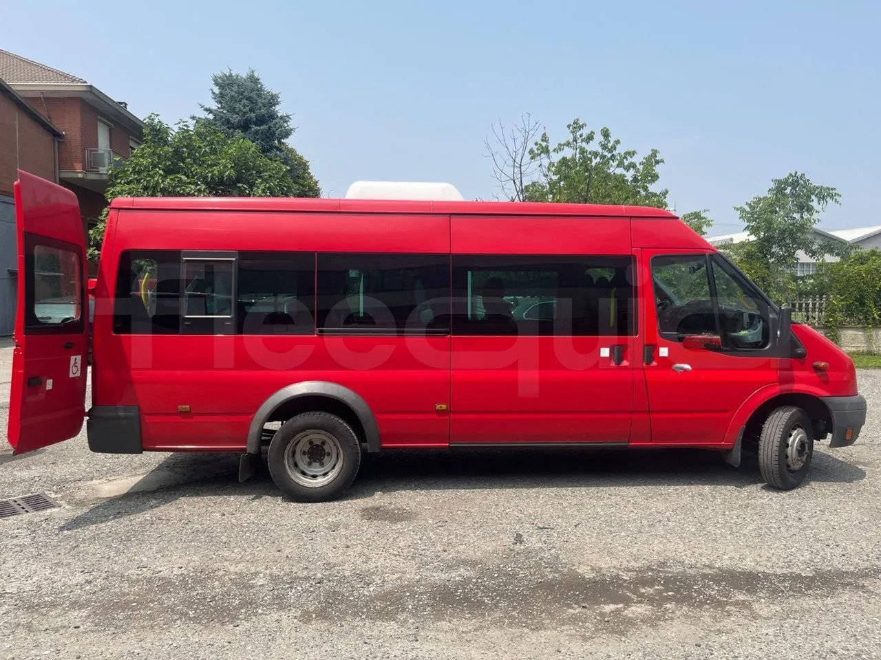 Ford Transit Tourneo - Minibussi, Pikkubussi: kuva Ford Transit Tourneo - Minibussi, Pikkubussi Ford Transit Tourneo - Minibussi, Pikkubussi: kuva Ford Transit Tourneo - Minibussi, Pikkubussi