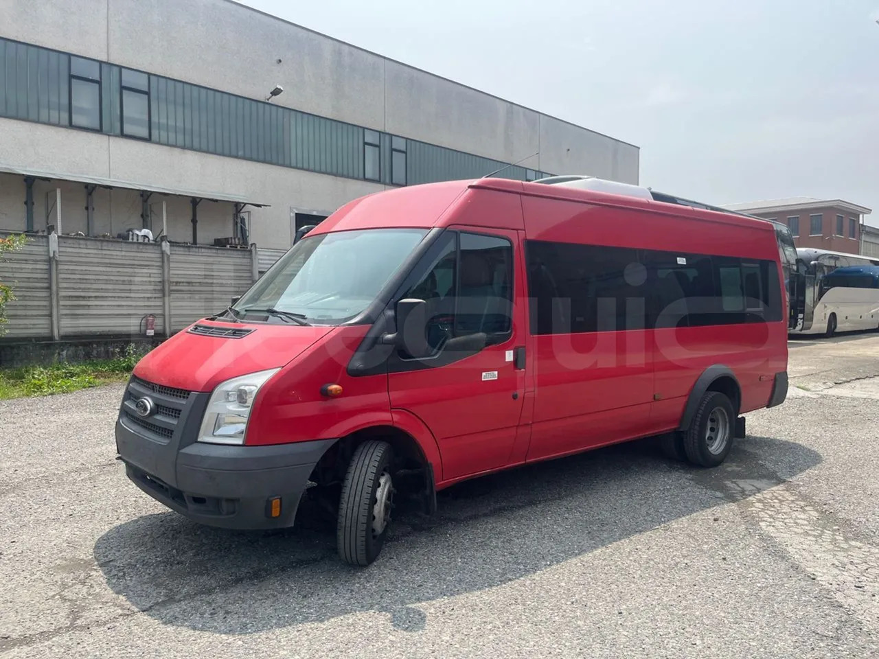 Ford Transit Tourneo - Esikaupunkien linja: kuva Ford Transit Tourneo - Esikaupunkien linja Ford Transit Tourneo - Esikaupunkien linja: kuva Ford Transit Tourneo - Esikaupunkien linja