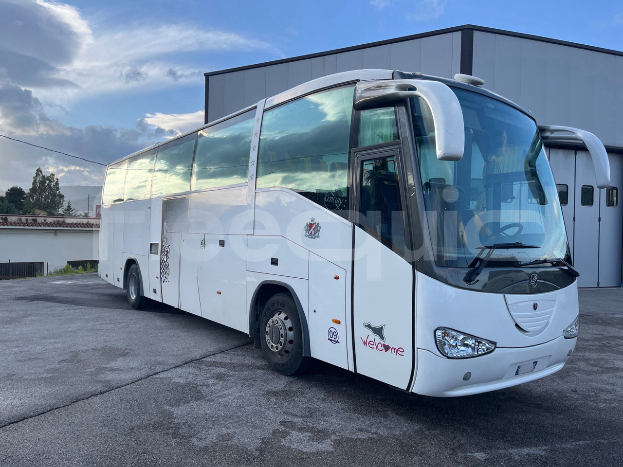Irizar Scania Century - Turistibussi: kuva Irizar Scania Century - Turistibussi Irizar Scania Century - Turistibussi: kuva Irizar Scania Century - Turistibussi