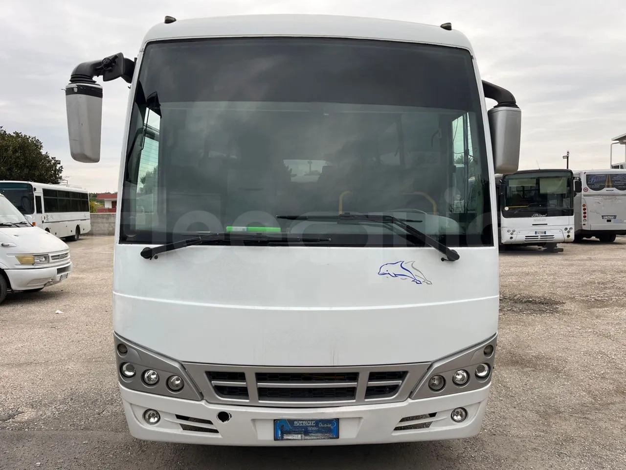 Isuzu Turquoise - Turistibussi: kuva Isuzu Turquoise - Turistibussi Isuzu Turquoise - Turistibussi: kuva Isuzu Turquoise - Turistibussi