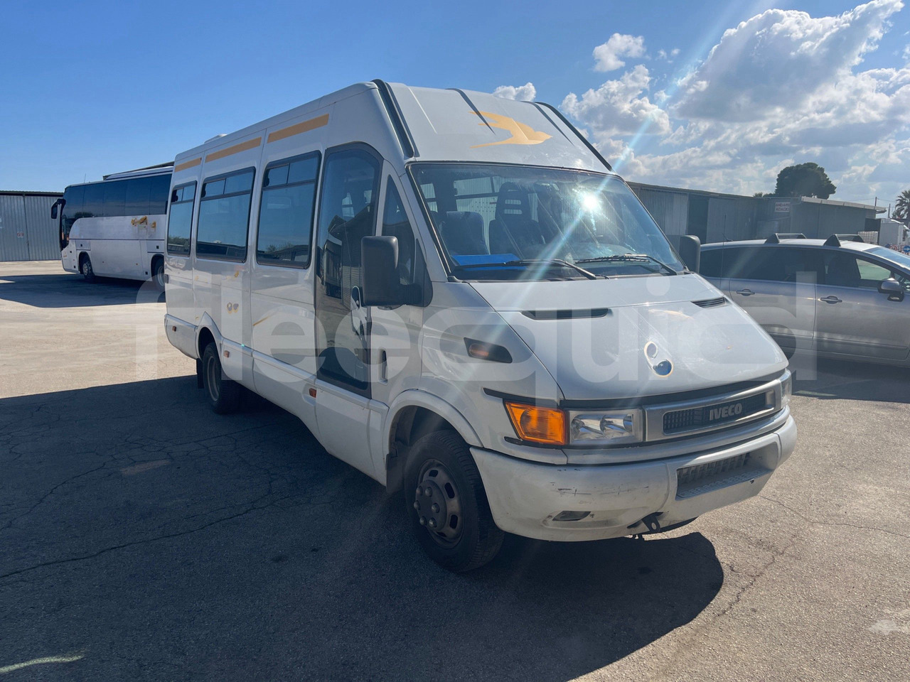 Iveco A50 - Minibussi, Pikkubussi: kuva  Iveco A50 - Minibussi, Pikkubussi Iveco A50 - Minibussi, Pikkubussi: kuva  Iveco A50 - Minibussi, Pikkubussi