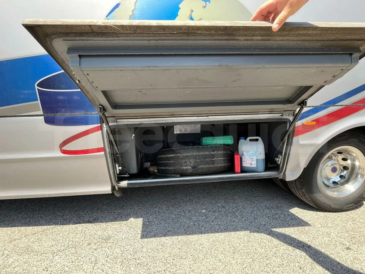 Turistibussi Iveco A65C/E4/27: kuva Turistibussi Iveco A65C/E4/27 Turistibussi Iveco A65C/E4/27: kuva Turistibussi Iveco A65C/E4/27