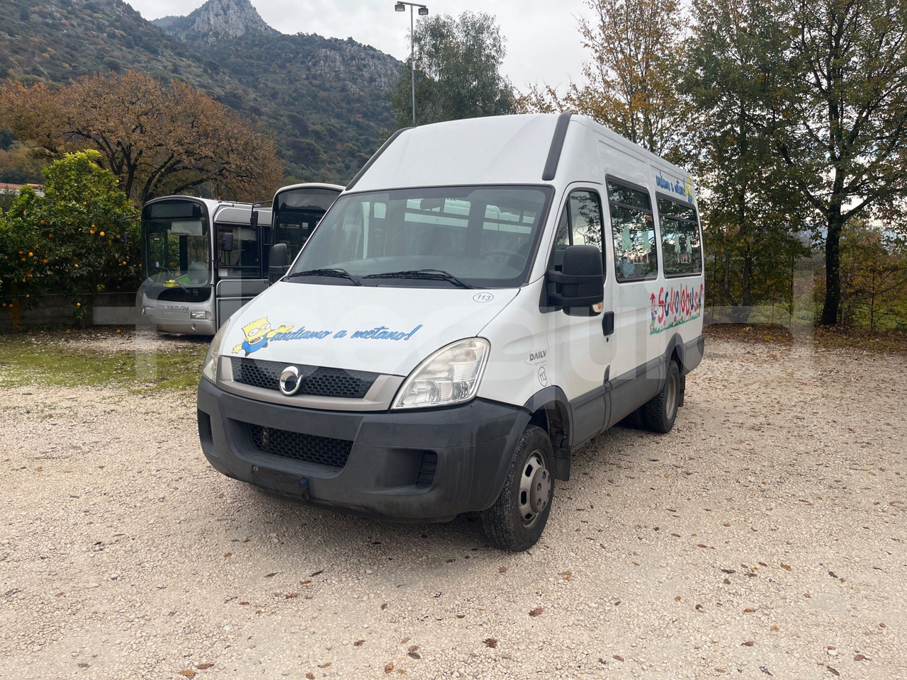 Iveco Daily - Koulubussi: kuva Iveco Daily - Koulubussi Iveco Daily - Koulubussi: kuva Iveco Daily - Koulubussi