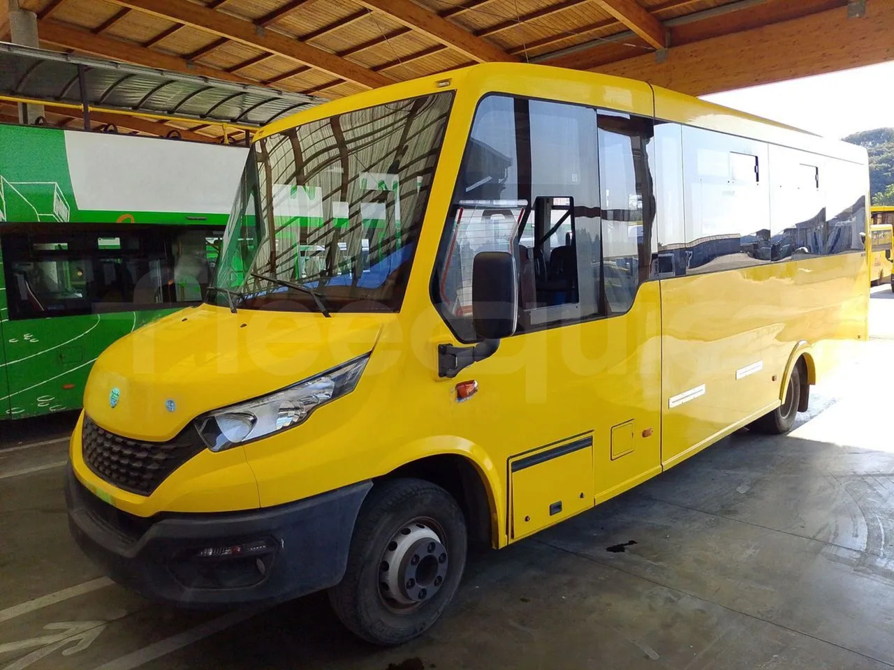 Iveco Indcar - Koulubussi: kuva Iveco Indcar - Koulubussi Iveco Indcar - Koulubussi: kuva Iveco Indcar - Koulubussi