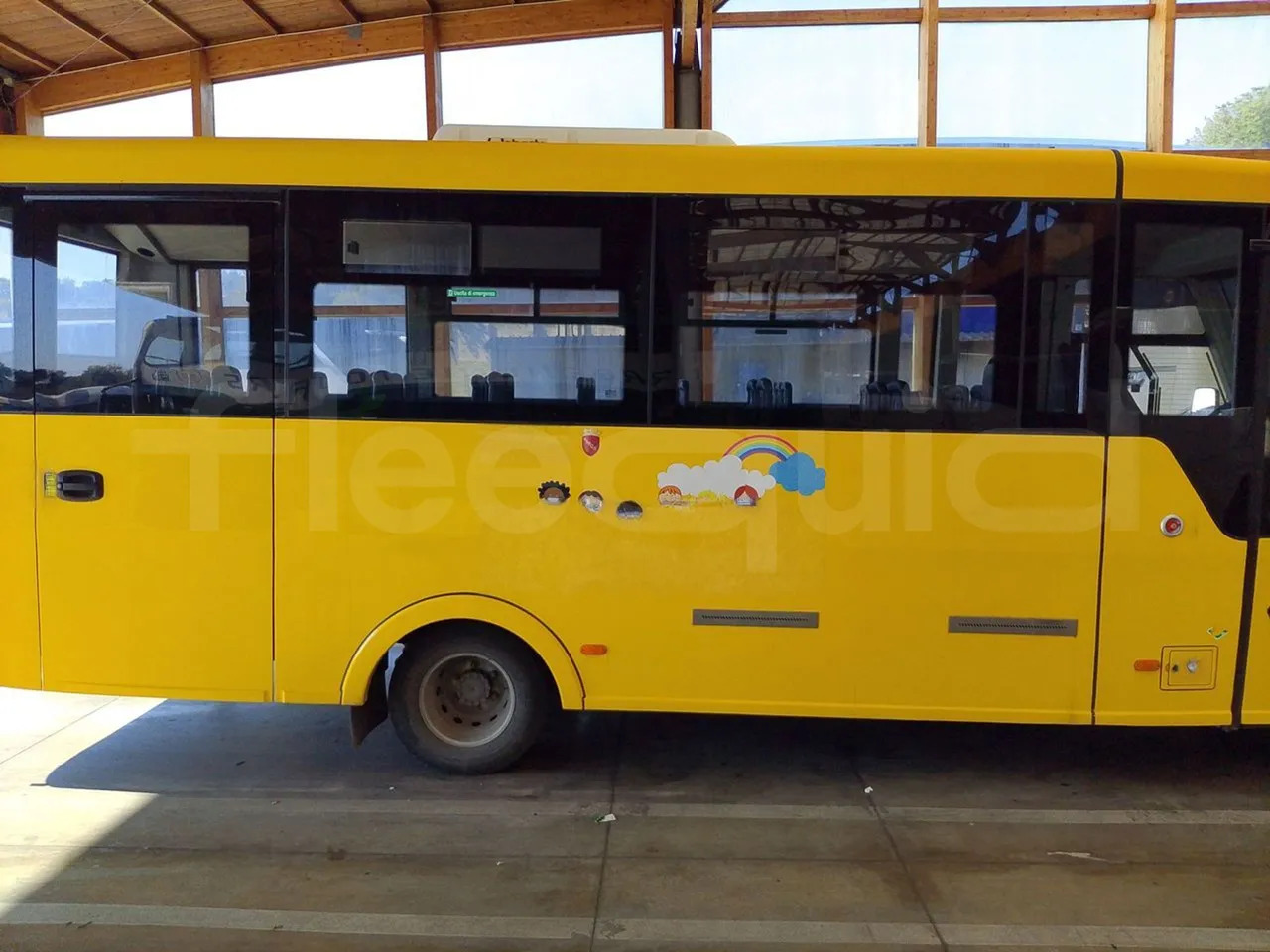 Koulubussi Iveco Indcar: kuva Koulubussi Iveco Indcar