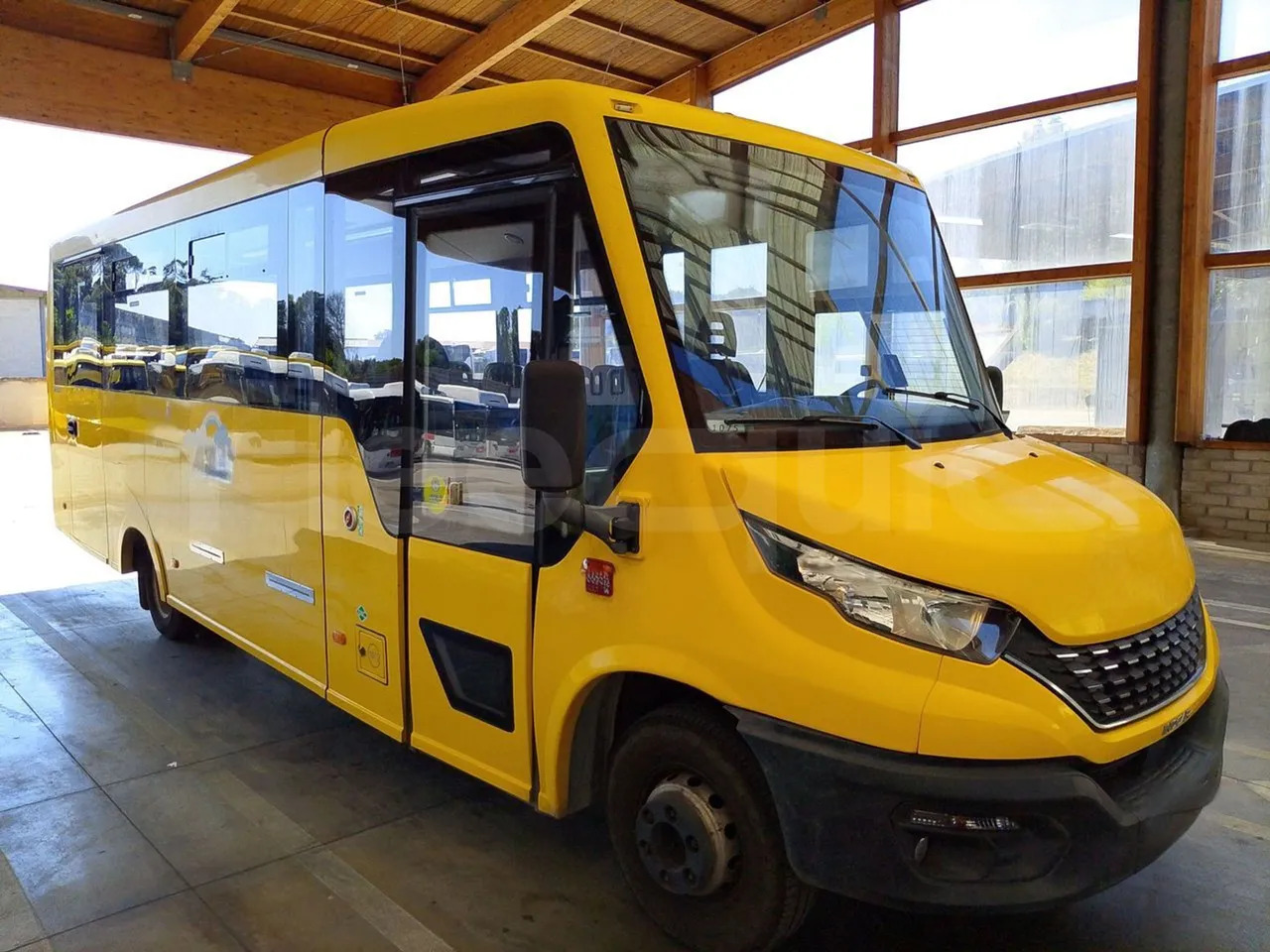 Iveco Indcar - Koulubussi: kuva Iveco Indcar - Koulubussi Iveco Indcar - Koulubussi: kuva Iveco Indcar - Koulubussi