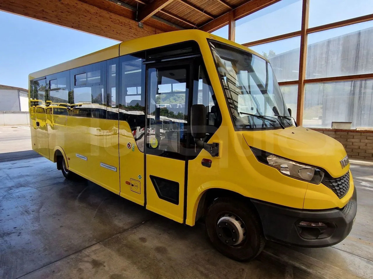 Iveco Indcar - Koulubussi: kuva Iveco Indcar - Koulubussi Iveco Indcar - Koulubussi: kuva Iveco Indcar - Koulubussi