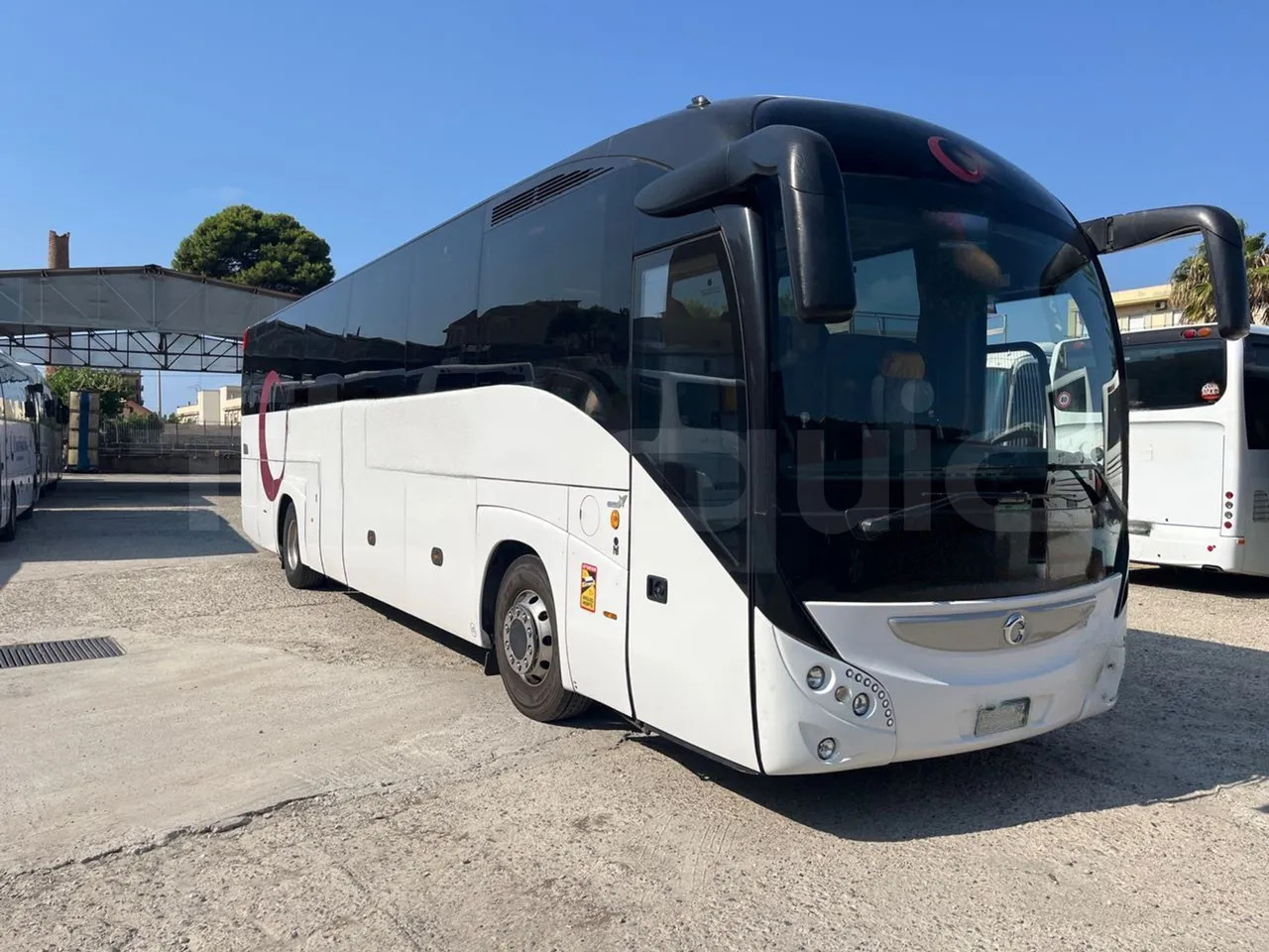 Iveco Magelys - Turistibussi: kuva  Iveco Magelys - Turistibussi Iveco Magelys - Turistibussi: kuva  Iveco Magelys - Turistibussi