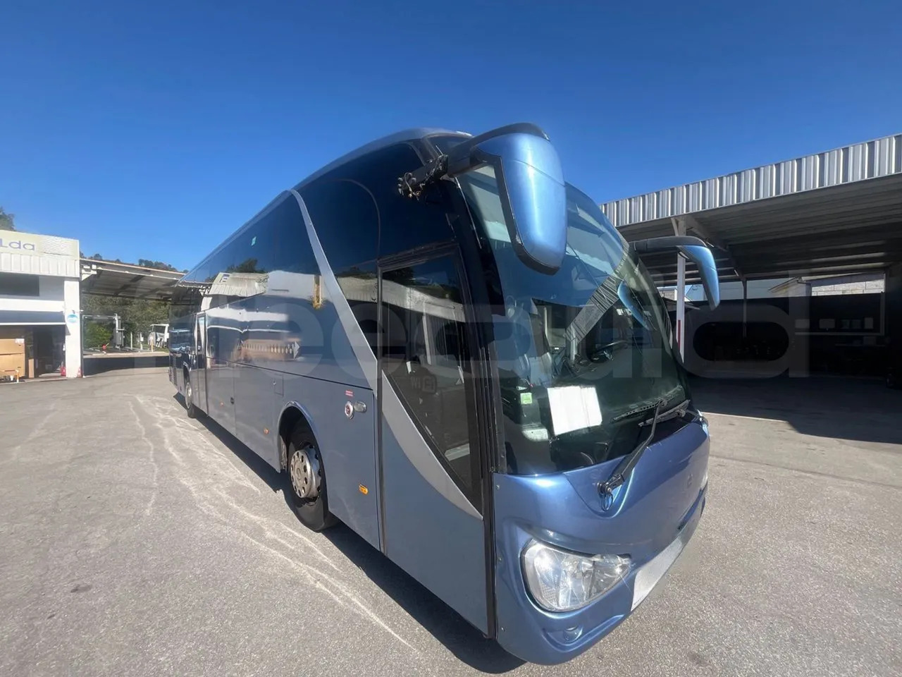 Man 18.440 HOCL - Turistibussi: kuva Man 18.440 HOCL - Turistibussi Man 18.440 HOCL - Turistibussi: kuva Man 18.440 HOCL - Turistibussi