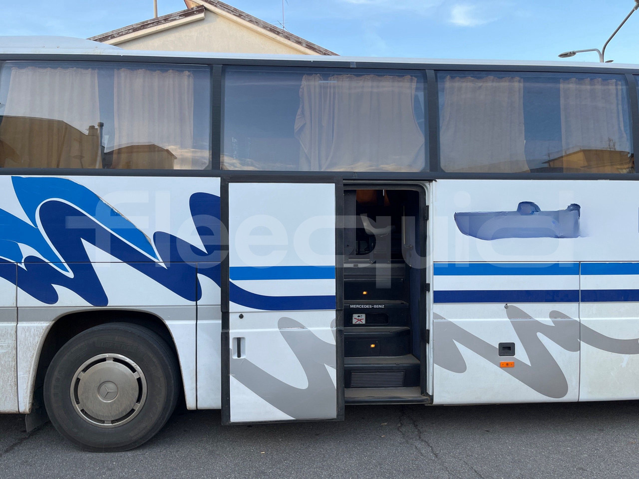 Leasing  Mercedes-Benz 0 350 Mercedes-Benz 0 350: kuva Leasing  Mercedes-Benz 0 350 Mercedes-Benz 0 350