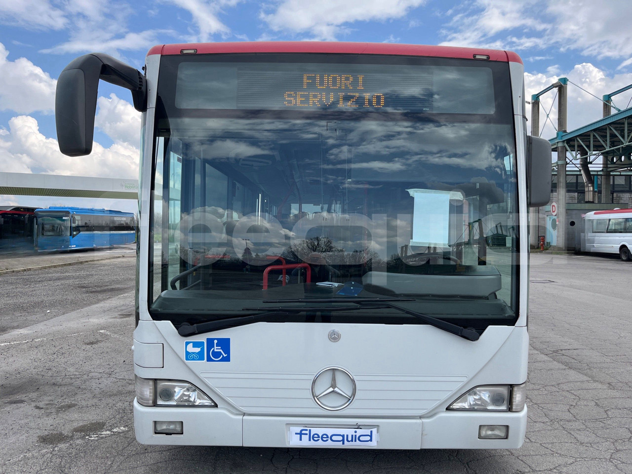 Mercedes-Benz Citaro - Esikaupunkien linja: kuva Mercedes-Benz Citaro - Esikaupunkien linja Mercedes-Benz Citaro - Esikaupunkien linja: kuva Mercedes-Benz Citaro - Esikaupunkien linja