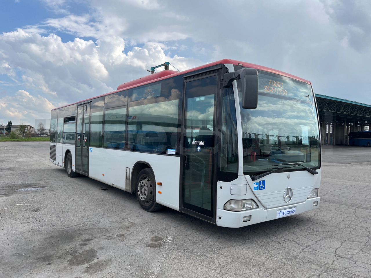 Mercedes-Benz Citaro - Esikaupunkien linja: kuva Mercedes-Benz Citaro - Esikaupunkien linja Mercedes-Benz Citaro - Esikaupunkien linja: kuva Mercedes-Benz Citaro - Esikaupunkien linja