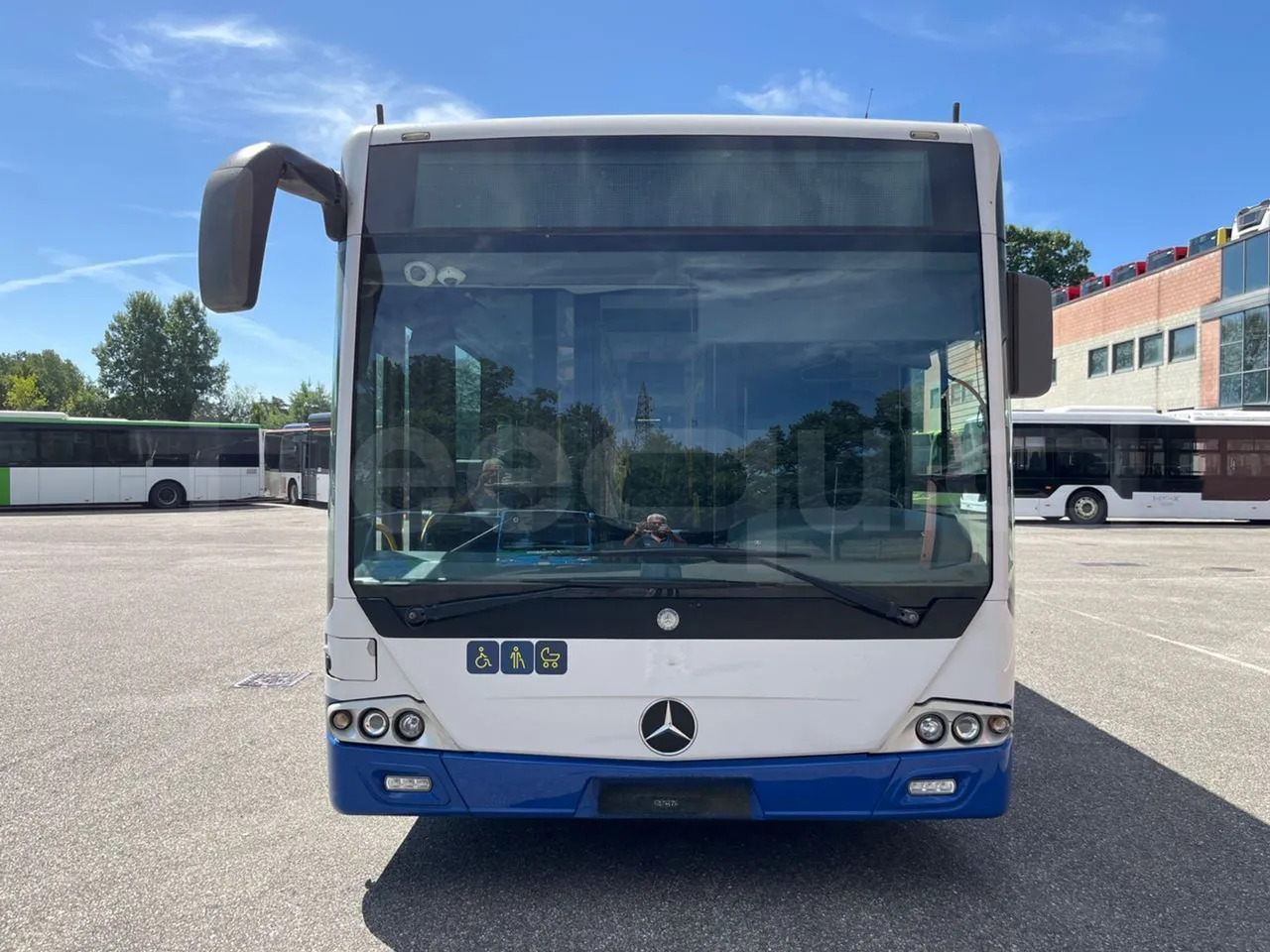 Mercedes-Benz Conecto - Linja-auto: kuva Mercedes-Benz Conecto - Linja-auto Mercedes-Benz Conecto - Linja-auto: kuva Mercedes-Benz Conecto - Linja-auto