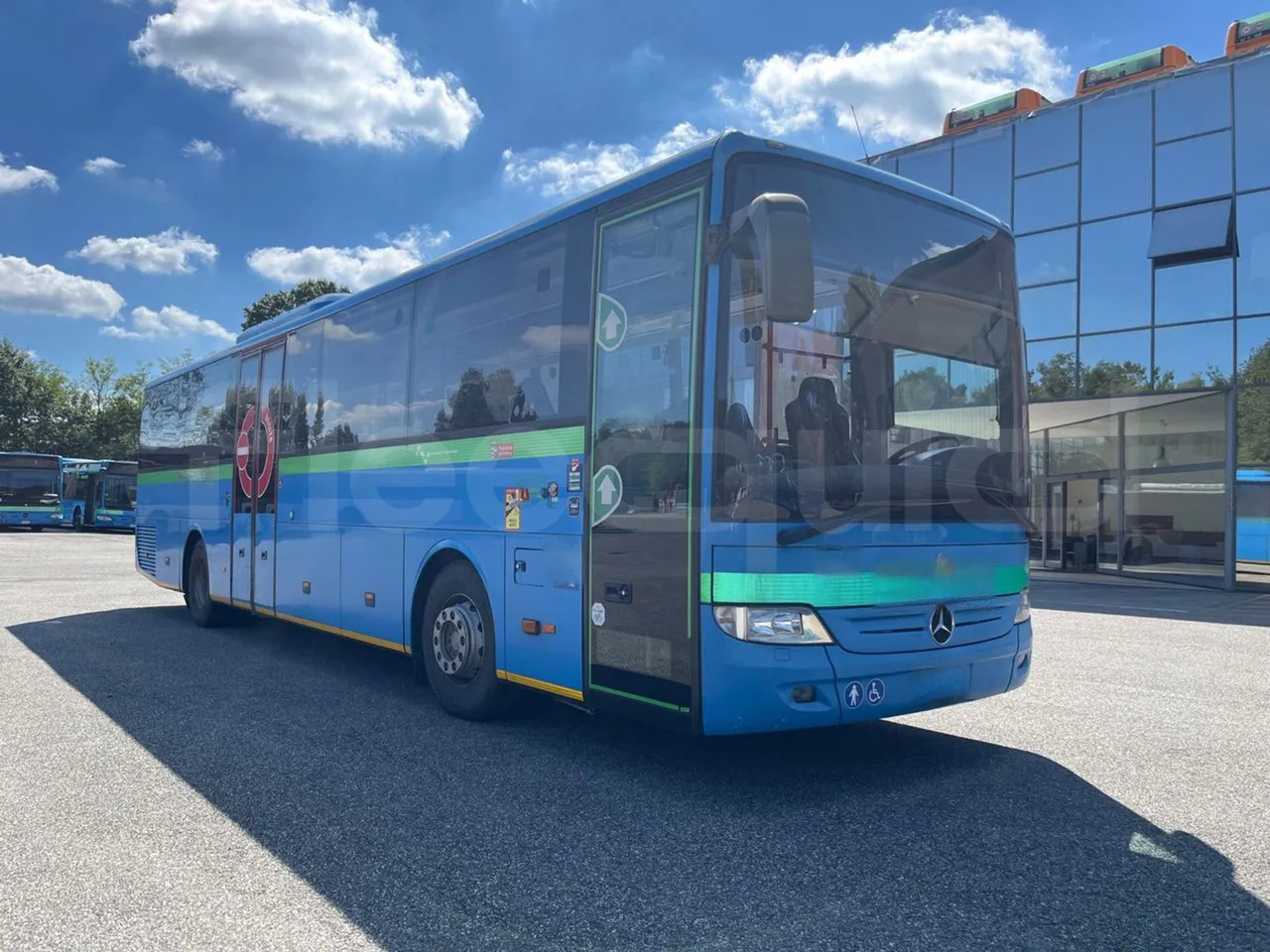 Mercedes-Benz Integro - Esikaupunkien linja: kuva Mercedes-Benz Integro - Esikaupunkien linja Mercedes-Benz Integro - Esikaupunkien linja: kuva Mercedes-Benz Integro - Esikaupunkien linja