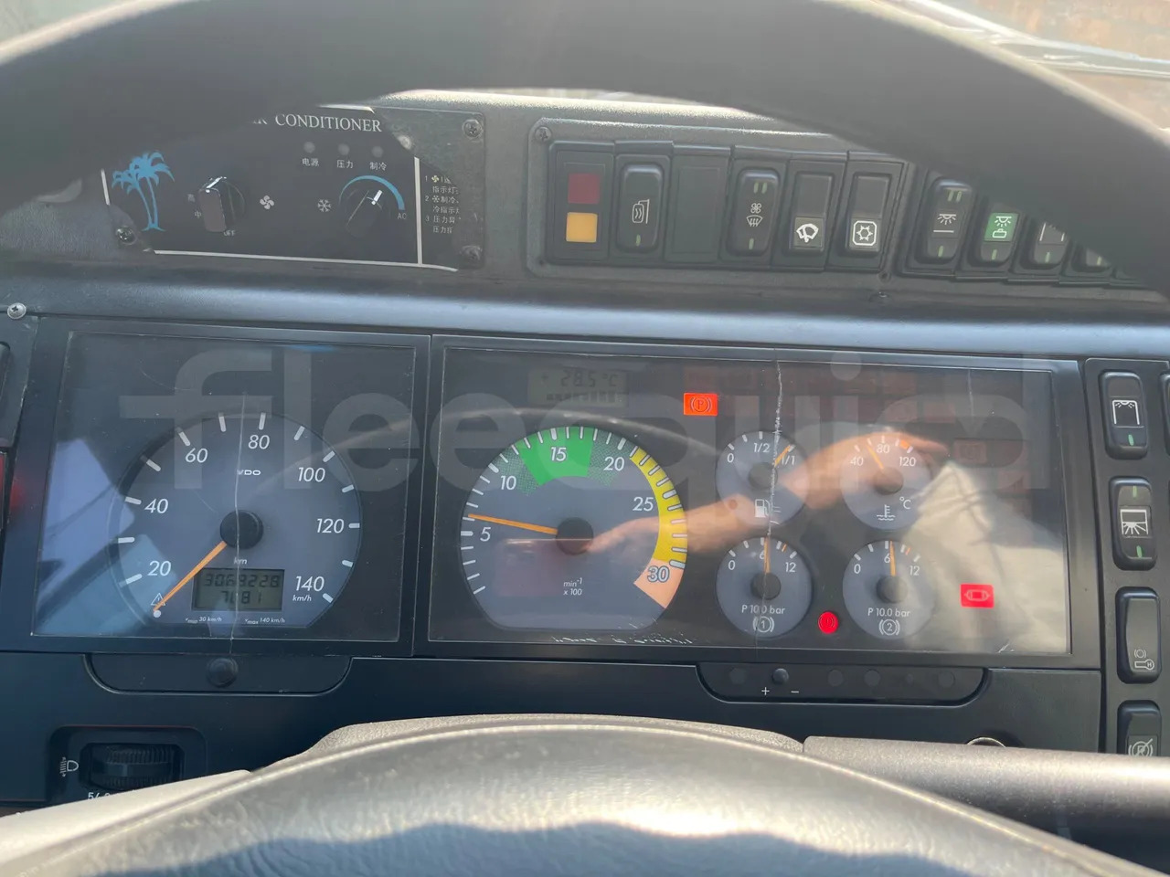 Mercedes-Benz MB 818 S - Turistibussi: kuva Mercedes-Benz MB 818 S - Turistibussi Mercedes-Benz MB 818 S - Turistibussi: kuva Mercedes-Benz MB 818 S - Turistibussi