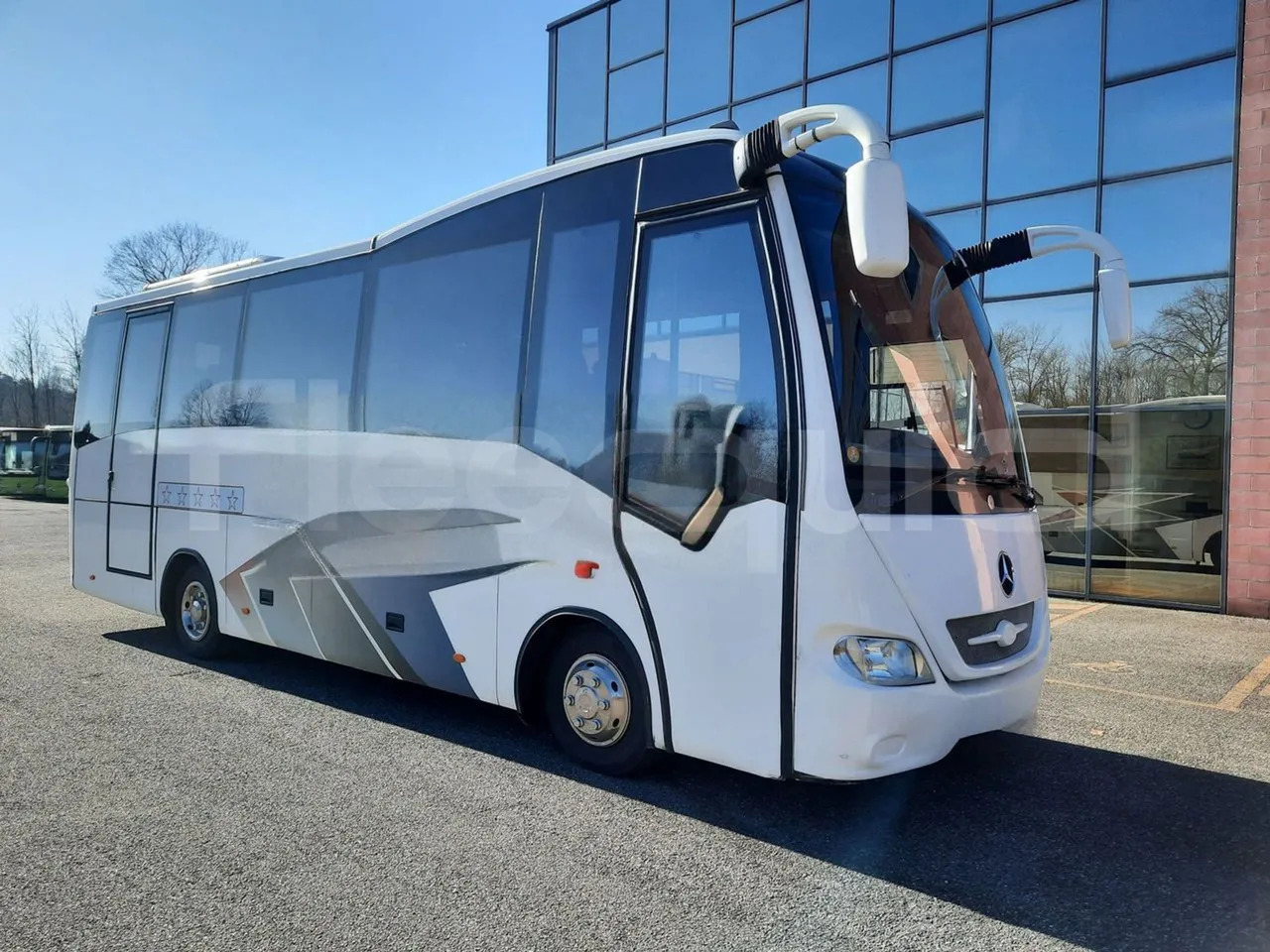 Mercedes-Benz MB1022 - Turistibussi: kuva Mercedes-Benz MB1022 - Turistibussi Mercedes-Benz MB1022 - Turistibussi: kuva Mercedes-Benz MB1022 - Turistibussi