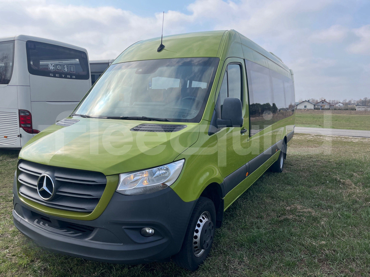 Mercedes-Benz Sprinter - Minibussi, Pikkubussi: kuva Mercedes-Benz Sprinter - Minibussi, Pikkubussi Mercedes-Benz Sprinter - Minibussi, Pikkubussi: kuva Mercedes-Benz Sprinter - Minibussi, Pikkubussi