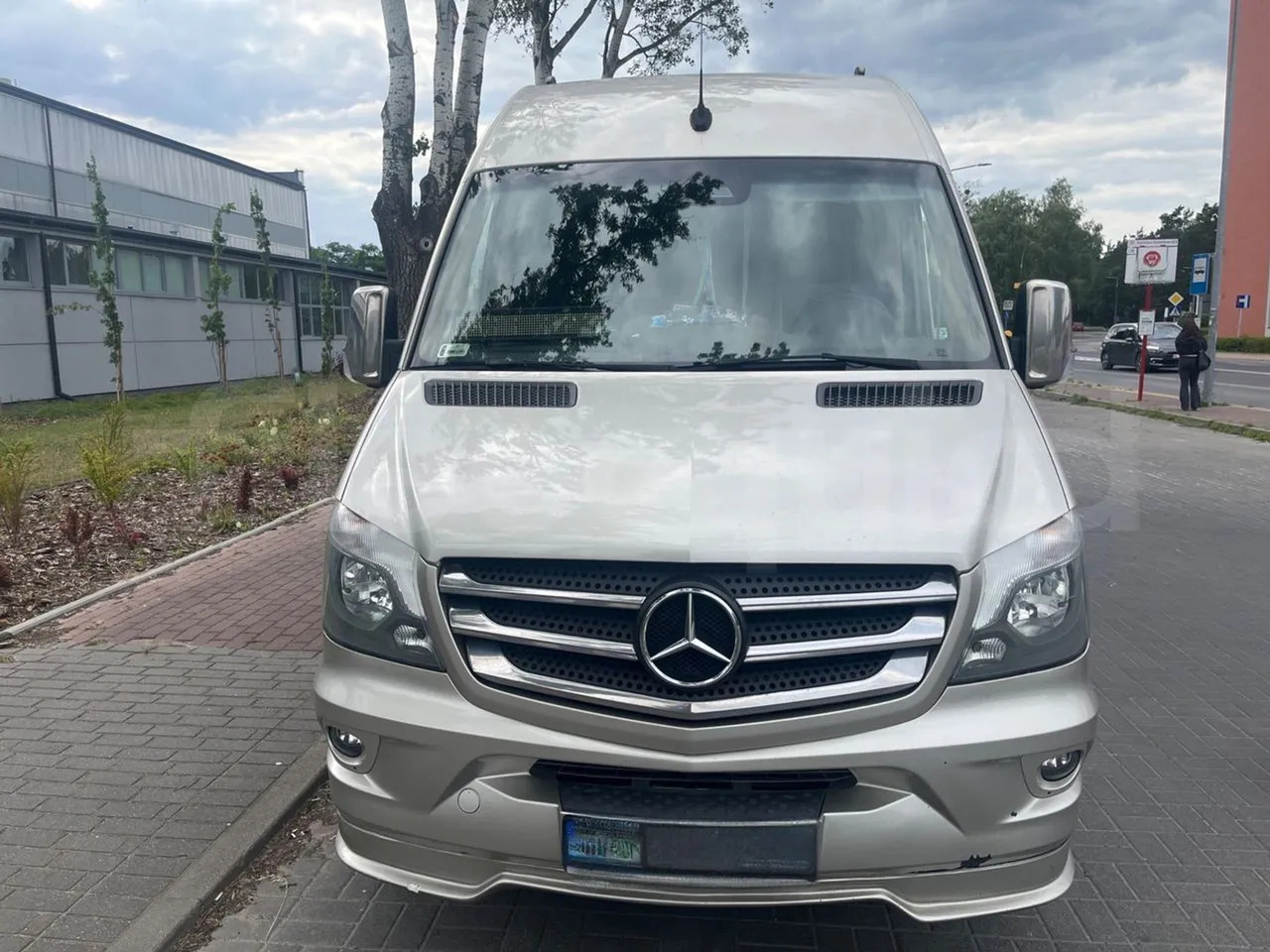 Mercedes-Benz Sprinter - Turistibussi: kuva Mercedes-Benz Sprinter - Turistibussi Mercedes-Benz Sprinter - Turistibussi: kuva Mercedes-Benz Sprinter - Turistibussi