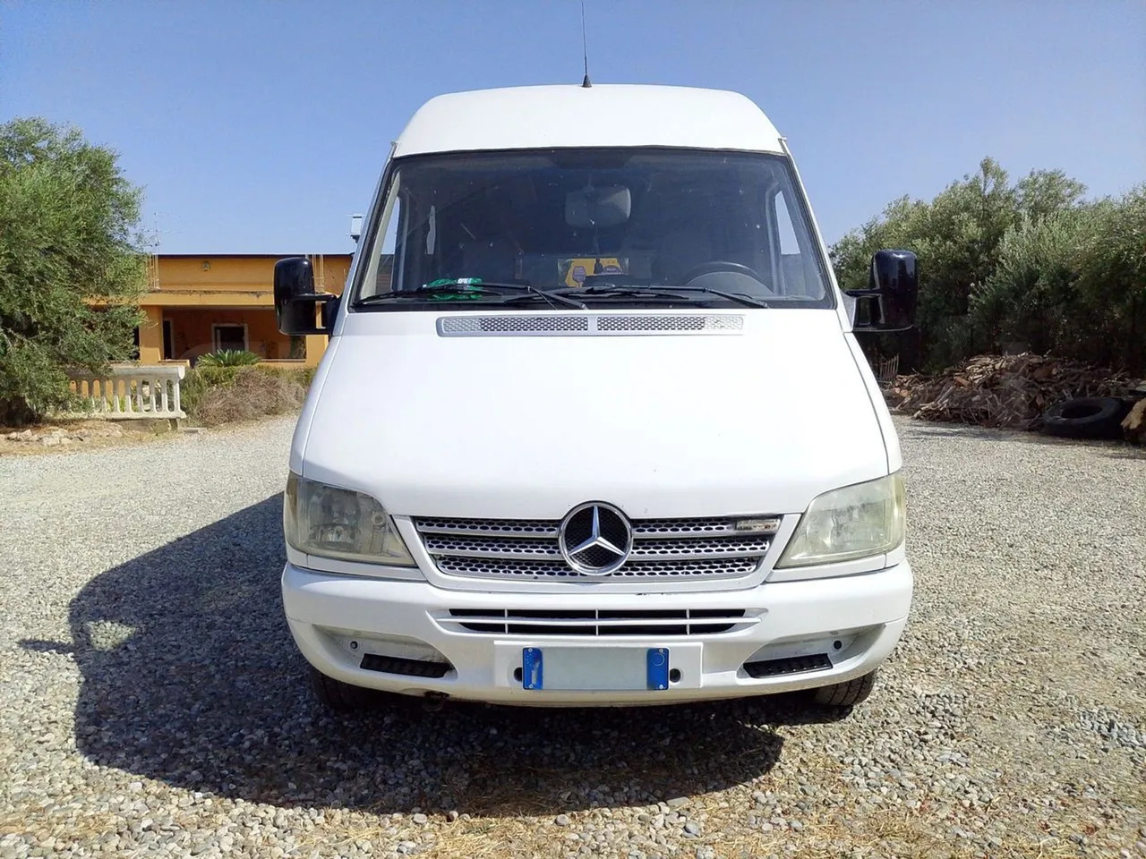 Mercedes-Benz Sprinter - Esikaupunkien linja: kuva Mercedes-Benz Sprinter - Esikaupunkien linja Mercedes-Benz Sprinter - Esikaupunkien linja: kuva Mercedes-Benz Sprinter - Esikaupunkien linja