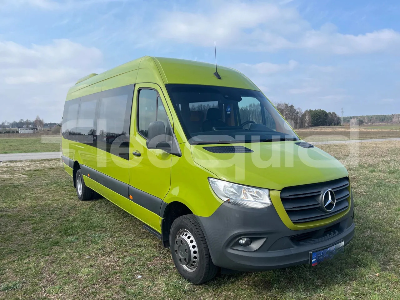 Mercedes-Benz Sprinter - Minibussi, Pikkubussi: kuva Mercedes-Benz Sprinter - Minibussi, Pikkubussi Mercedes-Benz Sprinter - Minibussi, Pikkubussi: kuva Mercedes-Benz Sprinter - Minibussi, Pikkubussi