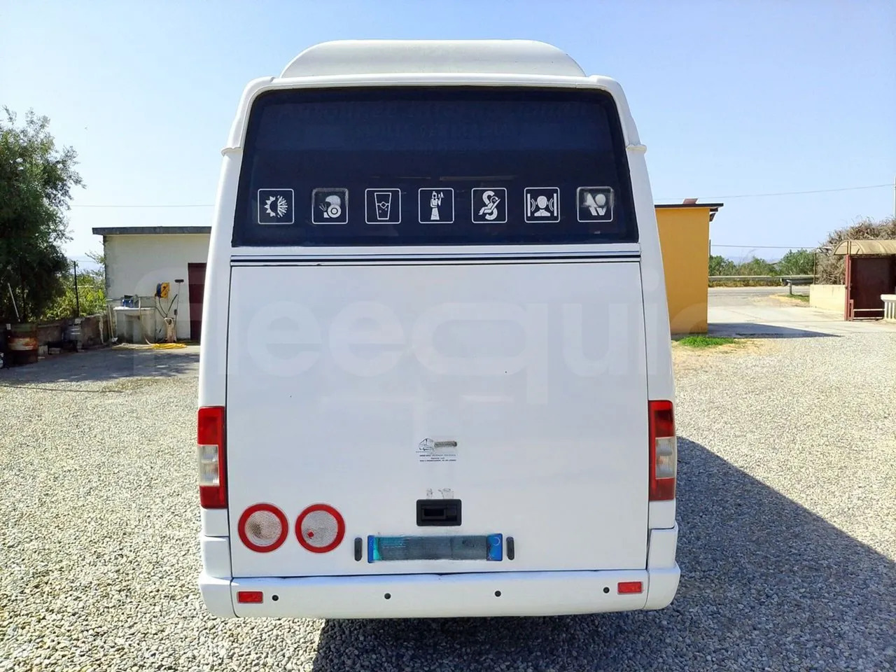 Mercedes-Benz Sprinter - Esikaupunkien linja: kuva Mercedes-Benz Sprinter - Esikaupunkien linja Mercedes-Benz Sprinter - Esikaupunkien linja: kuva Mercedes-Benz Sprinter - Esikaupunkien linja