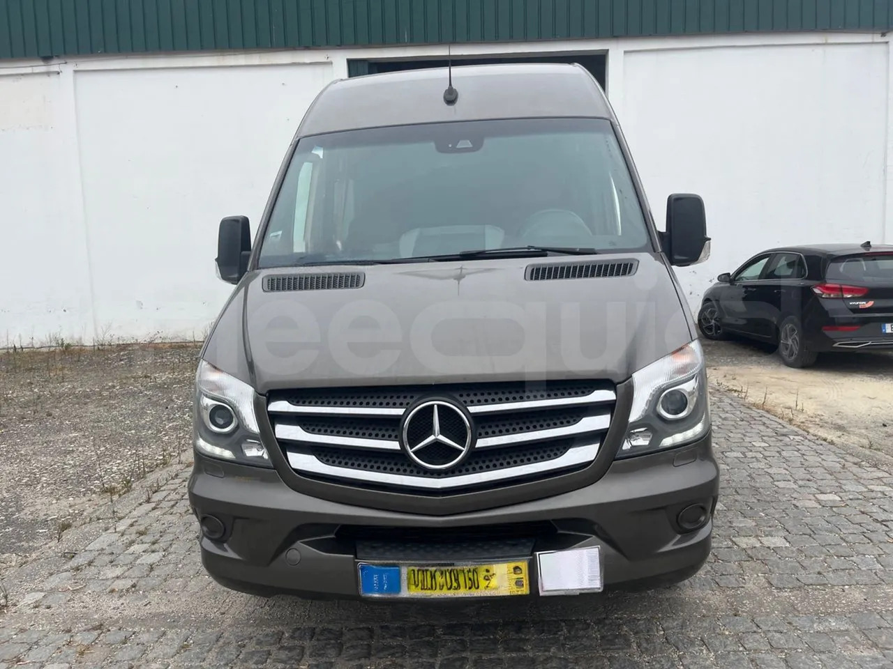 Mercedes-Benz Sprinter - Minibussi, Pikkubussi: kuva Mercedes-Benz Sprinter - Minibussi, Pikkubussi Mercedes-Benz Sprinter - Minibussi, Pikkubussi: kuva Mercedes-Benz Sprinter - Minibussi, Pikkubussi
