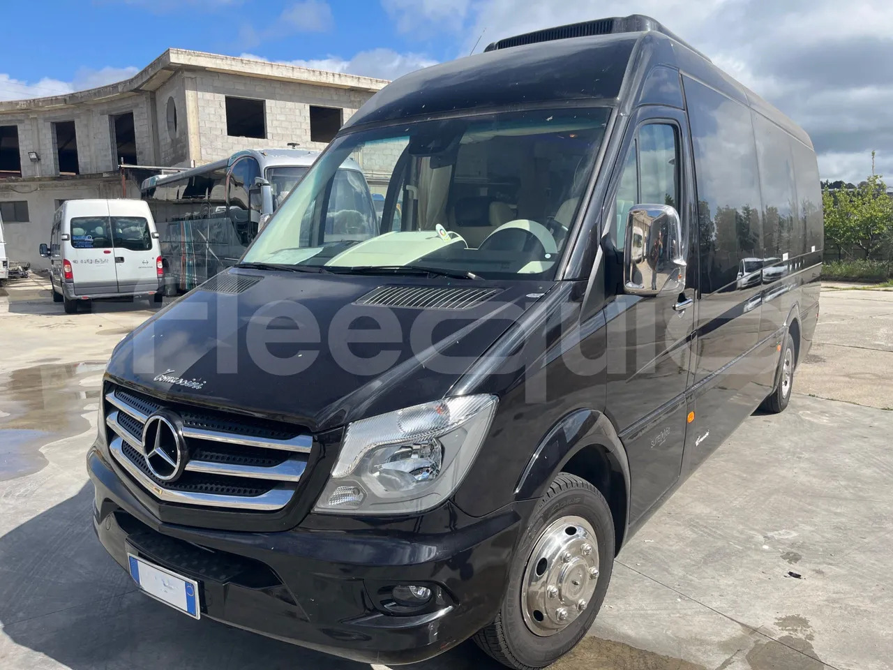 Mercedes-Benz Sprinter - Minibussi, Pikkubussi: kuva Mercedes-Benz Sprinter - Minibussi, Pikkubussi Mercedes-Benz Sprinter - Minibussi, Pikkubussi: kuva Mercedes-Benz Sprinter - Minibussi, Pikkubussi