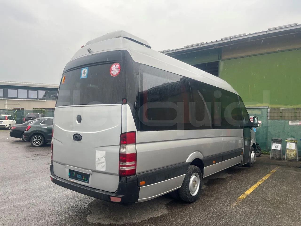Mercedes-Benz Sprinter - Minibussi, Pikkubussi: kuva Mercedes-Benz Sprinter - Minibussi, Pikkubussi Mercedes-Benz Sprinter - Minibussi, Pikkubussi: kuva Mercedes-Benz Sprinter - Minibussi, Pikkubussi