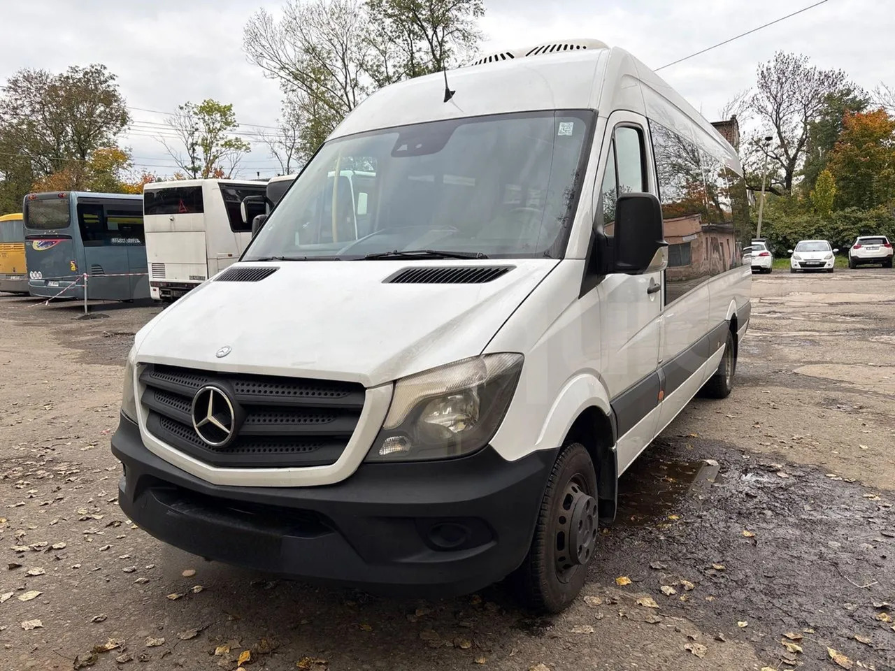 Mercedes-Benz Sprinter - Minibussi, Pikkubussi: kuva Mercedes-Benz Sprinter - Minibussi, Pikkubussi Mercedes-Benz Sprinter - Minibussi, Pikkubussi: kuva Mercedes-Benz Sprinter - Minibussi, Pikkubussi