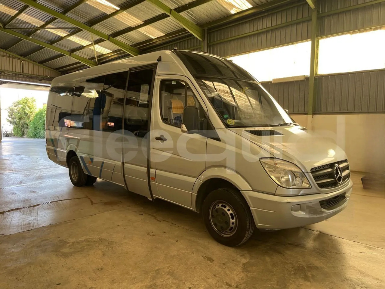 Mercedes-Benz Sprinter - Minibussi, Pikkubussi: kuva Mercedes-Benz Sprinter - Minibussi, Pikkubussi Mercedes-Benz Sprinter - Minibussi, Pikkubussi: kuva Mercedes-Benz Sprinter - Minibussi, Pikkubussi