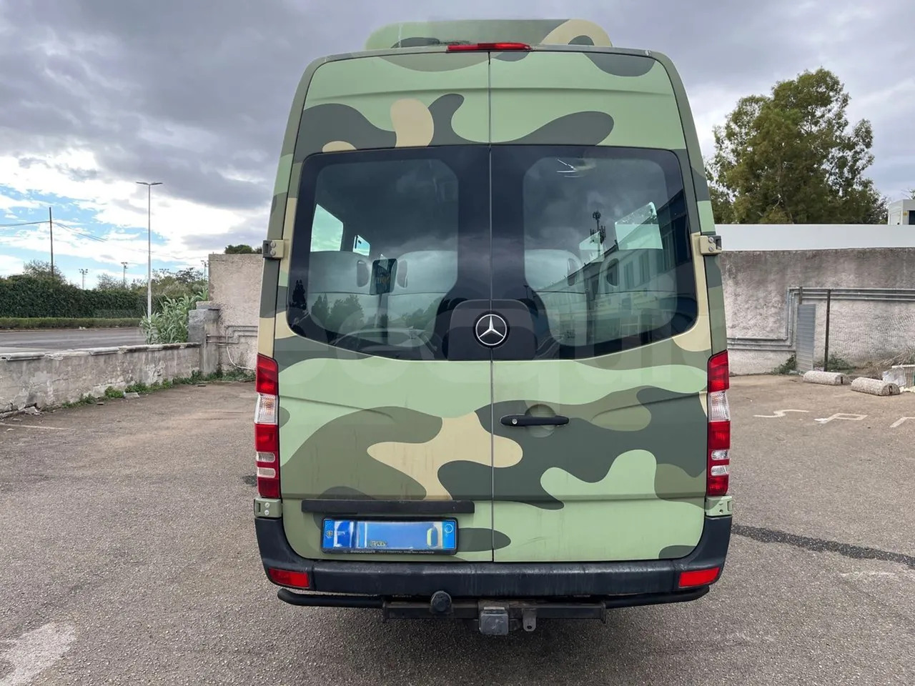 Mercedes-Benz Sprinter - Esikaupunkien linja: kuva Mercedes-Benz Sprinter - Esikaupunkien linja Mercedes-Benz Sprinter - Esikaupunkien linja: kuva Mercedes-Benz Sprinter - Esikaupunkien linja