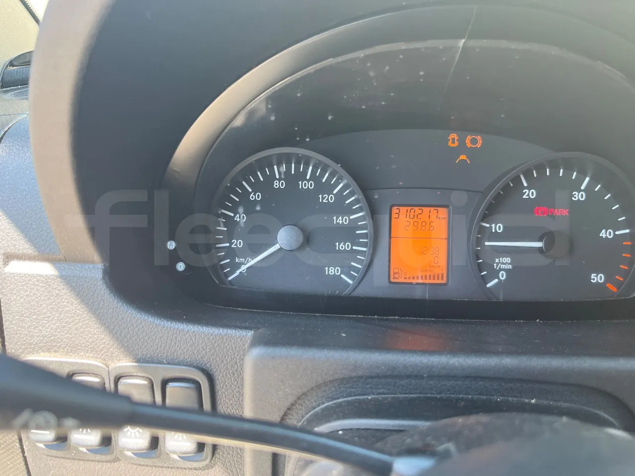 Mercedes-Benz Sprinter - Minibussi, Pikkubussi: kuva Mercedes-Benz Sprinter - Minibussi, Pikkubussi Mercedes-Benz Sprinter - Minibussi, Pikkubussi: kuva Mercedes-Benz Sprinter - Minibussi, Pikkubussi